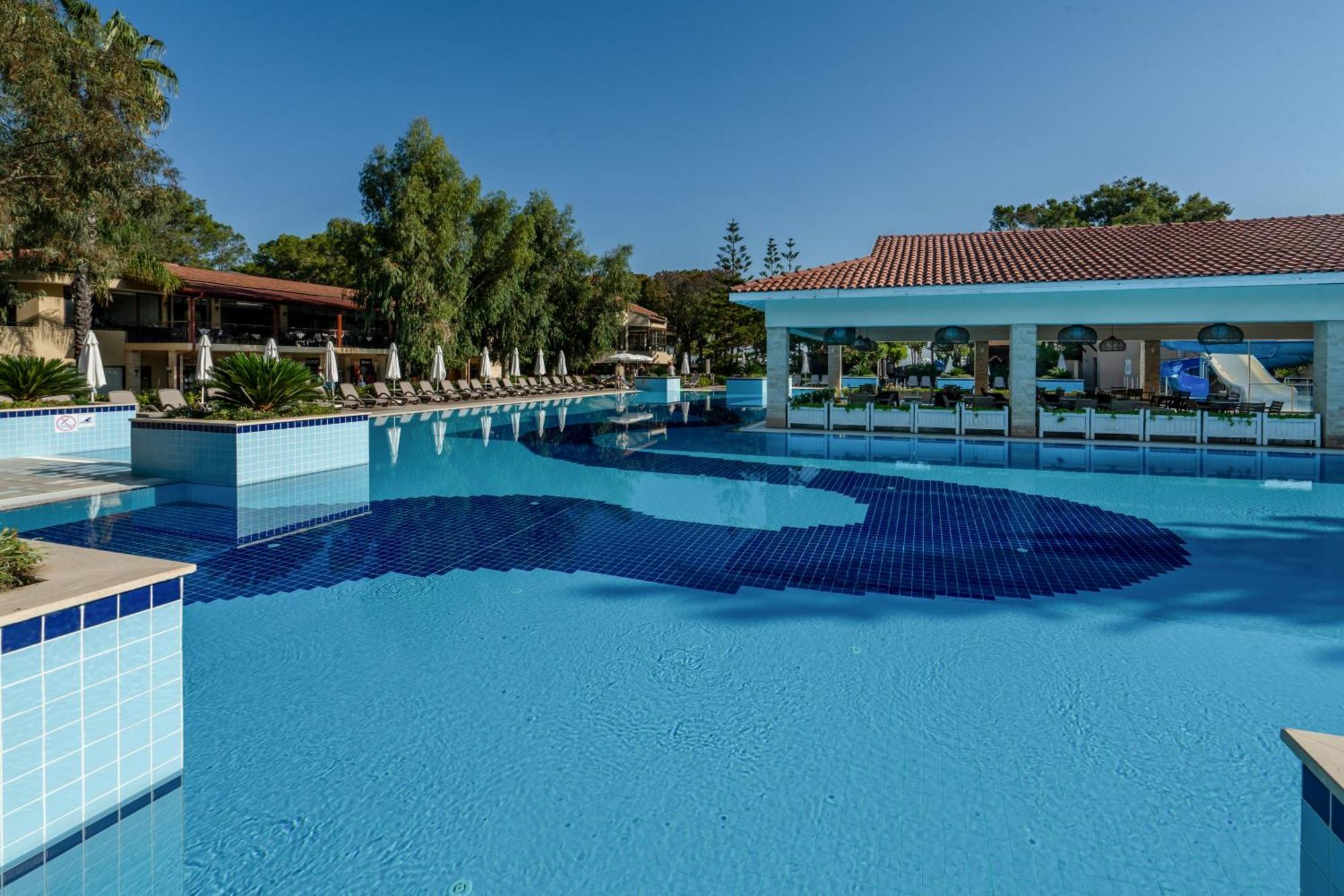 Champion Holiday Village Бельдібі Екстер'єр фото