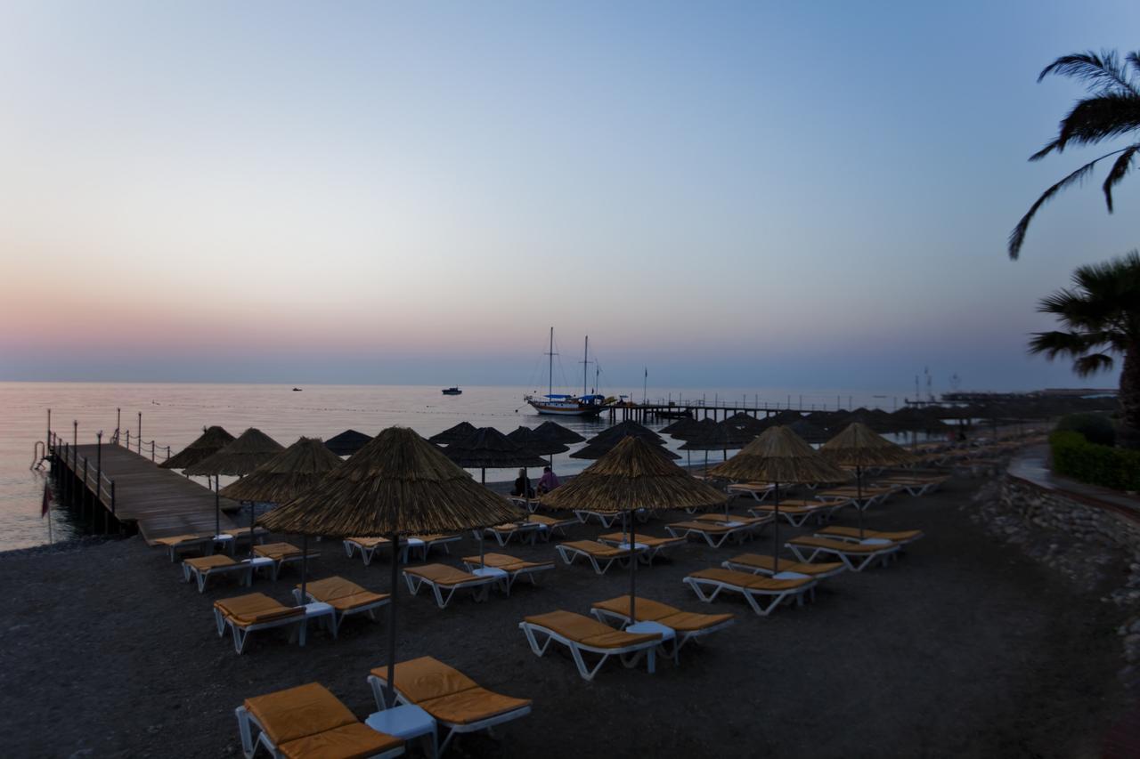 Champion Holiday Village Бельдібі Екстер'єр фото